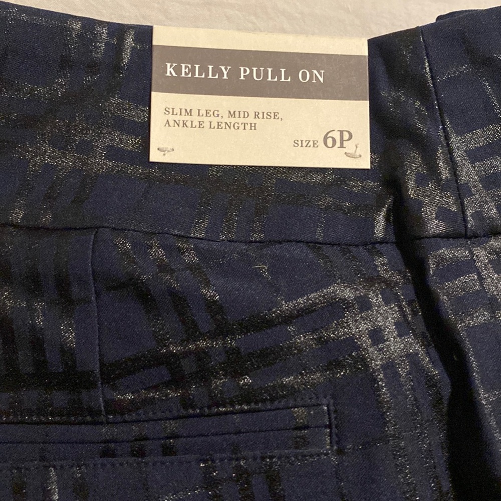 Beautiful pair of navy plaid dress pants from Lord and Taylor with tags